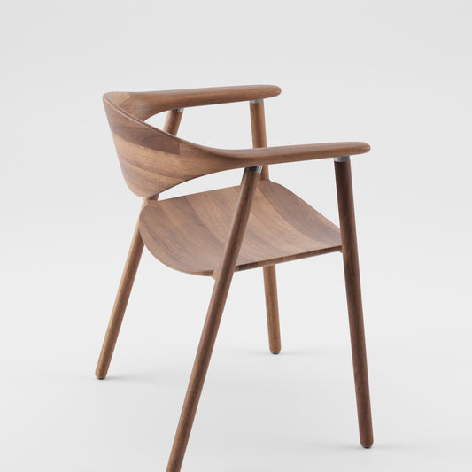 NARU Stuhl aus Massivholz – Lorenz Laurent Home