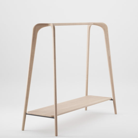 SWING Garderobe aus Massivholz – Lorenz Laurent Home