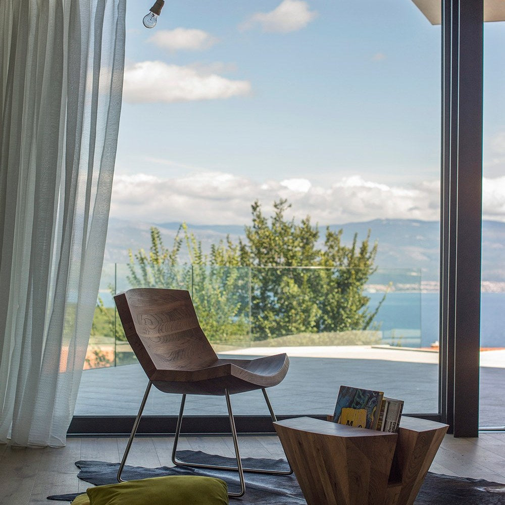 CHUNK Stuhl im Raum – Lorenz Laurent Home