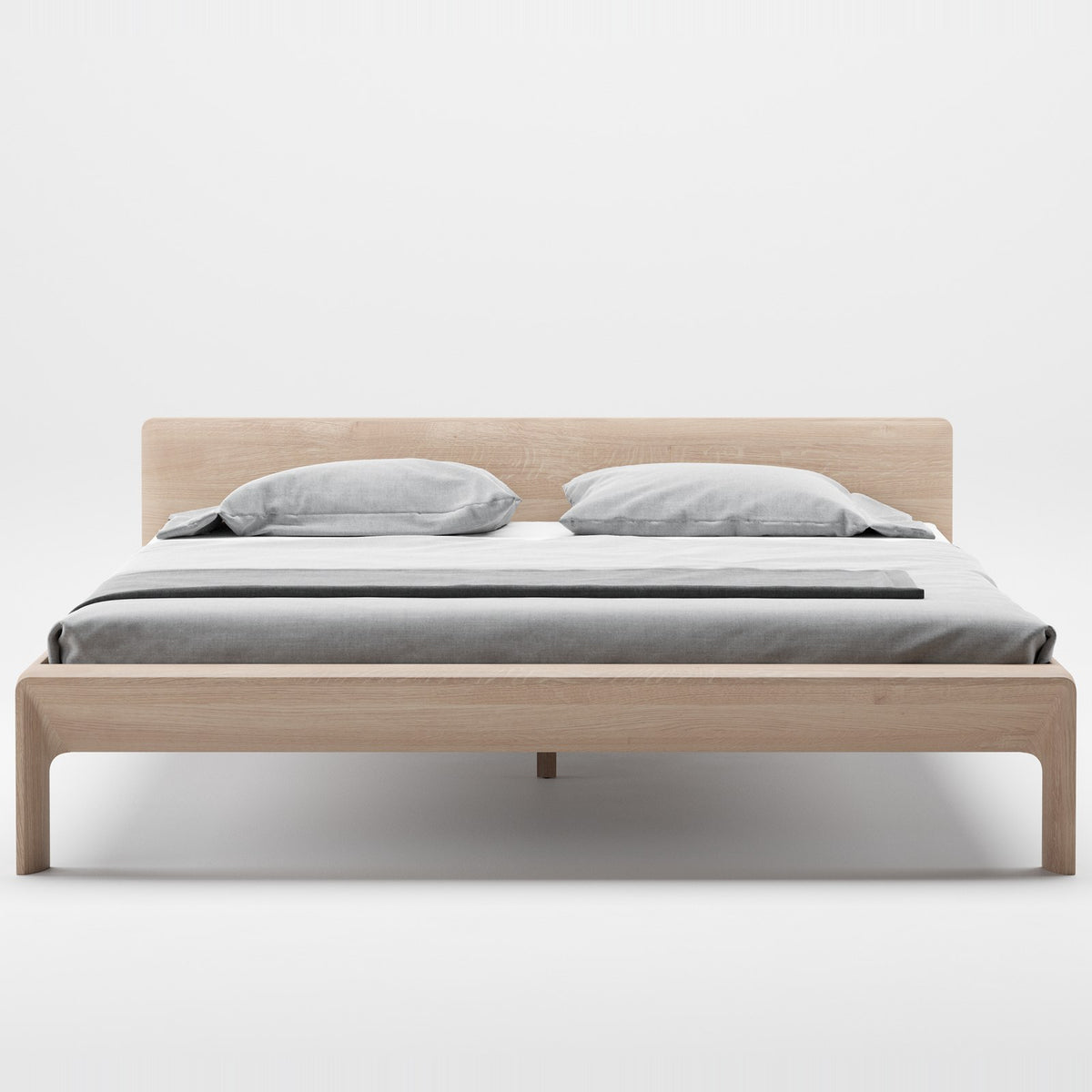 INVITO Bett aus Massivholz – Lorenz Laurent Home