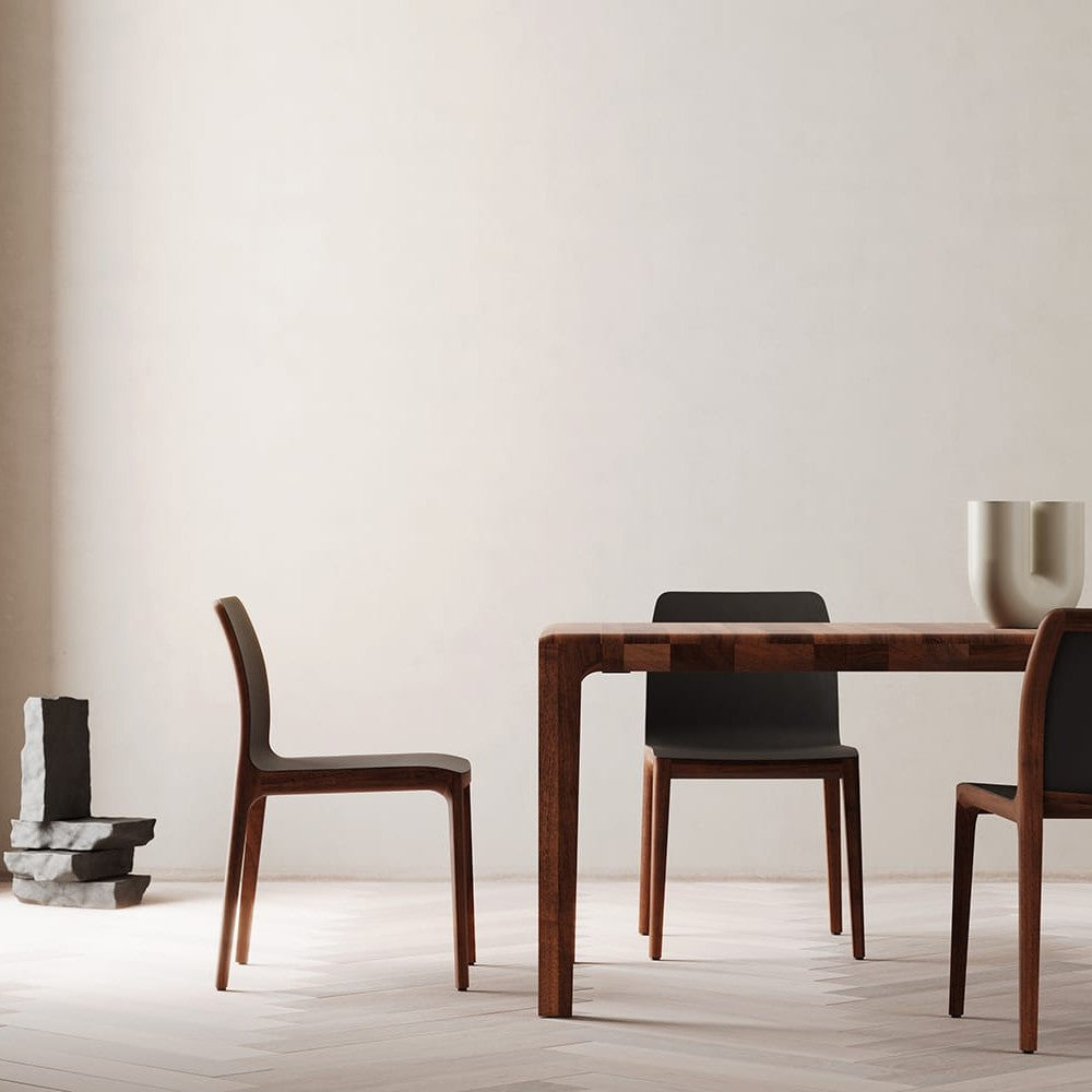INVITO Stuhl im Raum – Lorenz Laurent Home