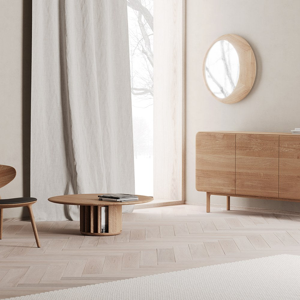 LANA Spiegel im Raum – Lorenz Laurent Home