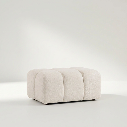 CHOPIN Pouf mit Bezug aus recyceltem Olefin auf Kiefernholzrahmen, 89 x 69 x 42 cm – Lorenz Laurent Home