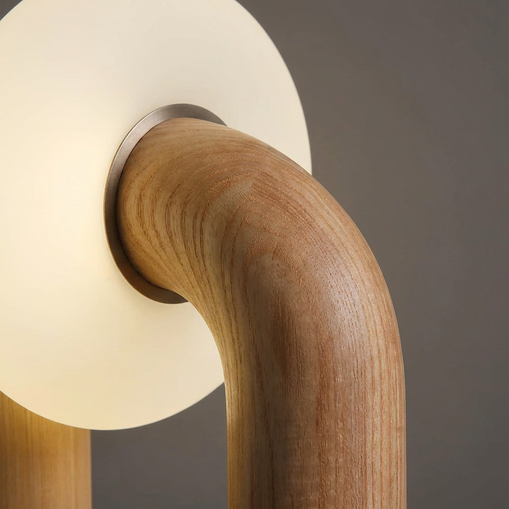 ESRA Tischlampe mit Holzkörper aus Esche und Metallsockel, dimmbar per Touch-Control – Lorenz Laurent Home
