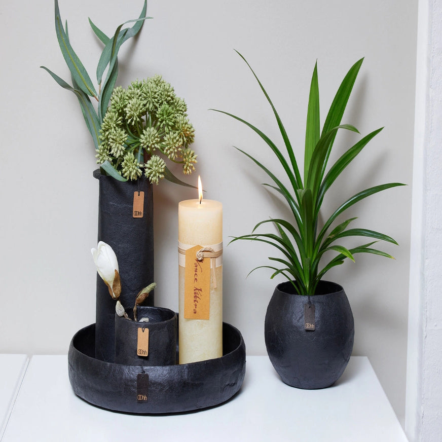 OOhh Blumentopf aus Zellstoff, handgefertigt in Sri Lanka aus überschüssigem Papier – Lorenz Laurent Home