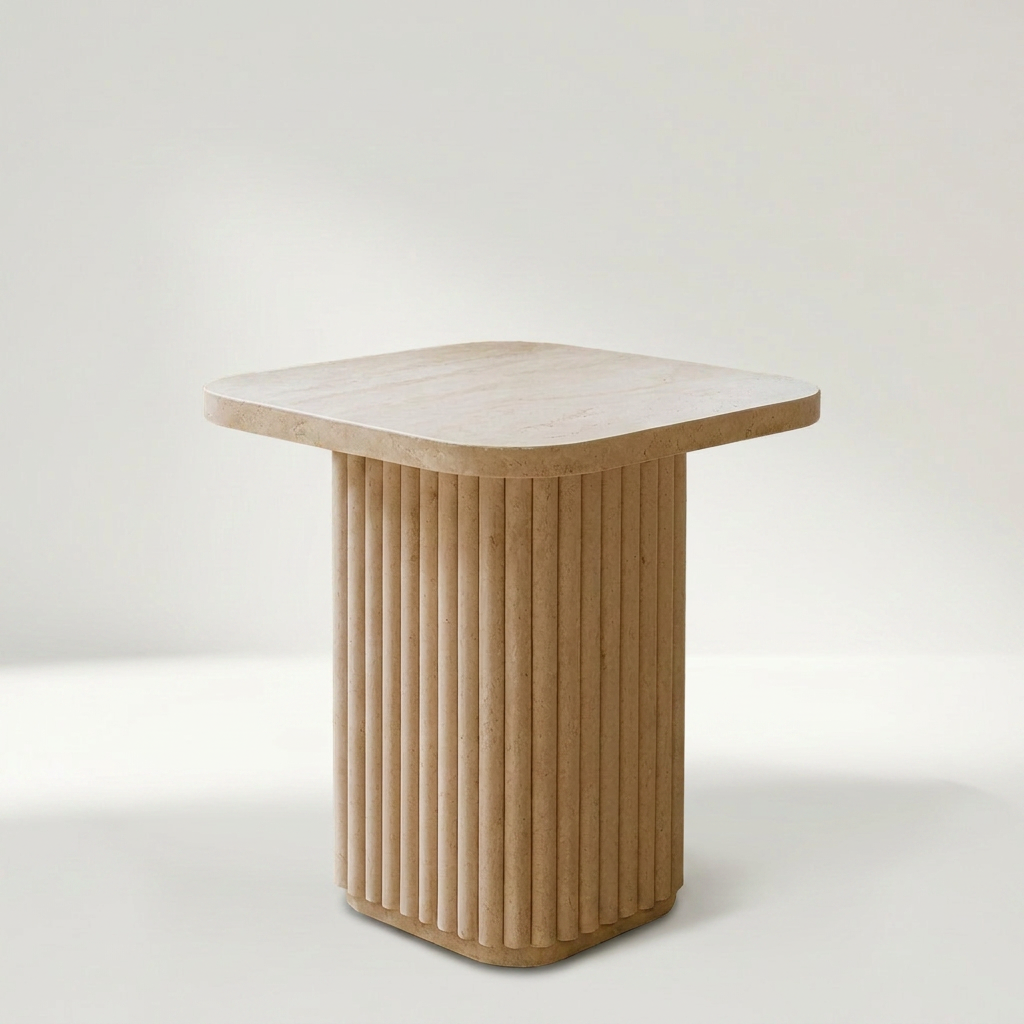 SORA Beistelltisch in Travertin-Optik mit quadratischer Platte und abgerundeten Ecken – Lorenz Laurent Home