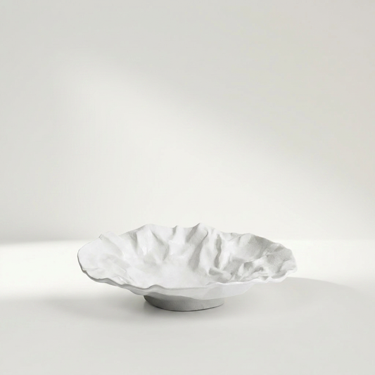 TIDAL Ripple Bowl aus Keramik und Porzellan in Weiß oder Schwarz, Ø 23 und 28 cm – Lorenz Laurent Home
