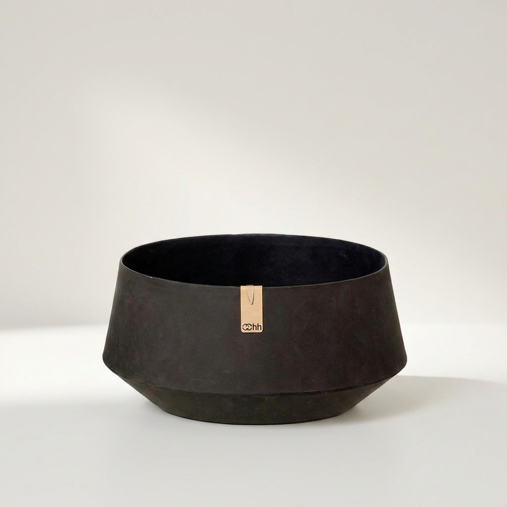 TOKYO Schale in Schwarz aus recyceltem Papier mit Zementoptik, Ø 26 cm und 14 cm hoch – Lorenz Laurent Home