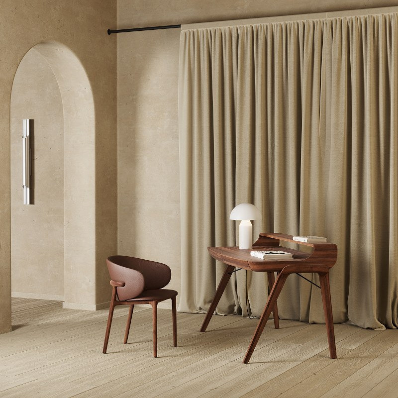 MELA Stuhl im Raum – Lorenz Laurent Home