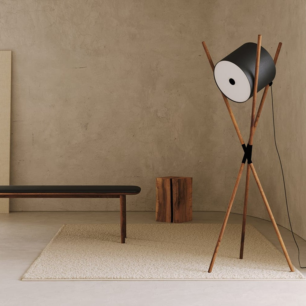 NEVA Bank im Raum – Lorenz Laurent Home