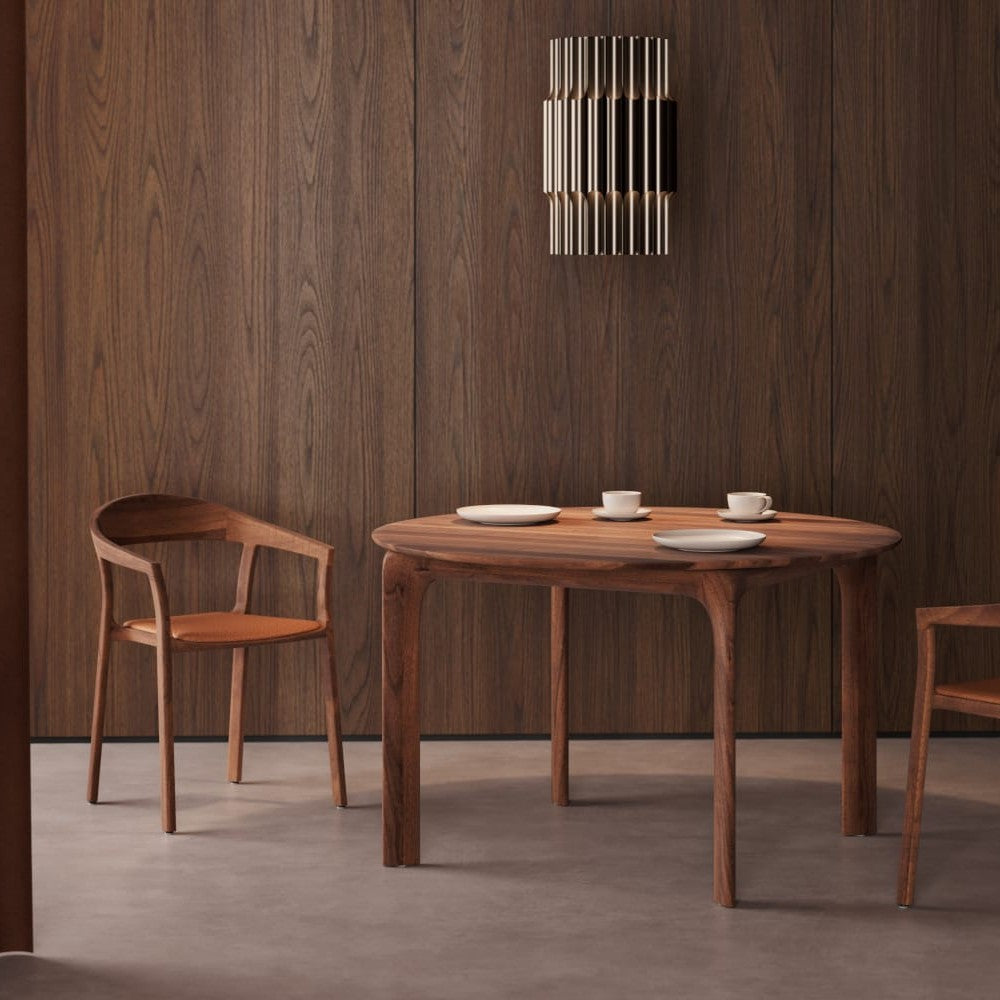 TARA Stuhl im Raum – Lorenz Laurent Home